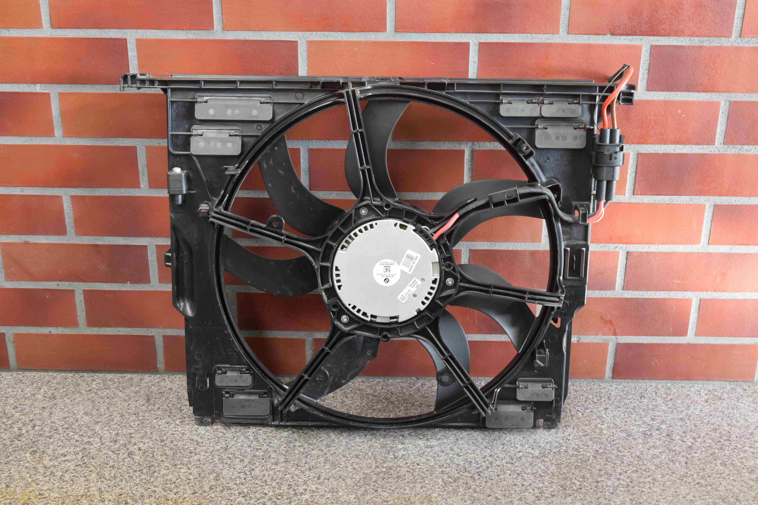 8509741 - Вентилятор Вентилятор BMW 5 F07 F10 F11 7 F01 F02