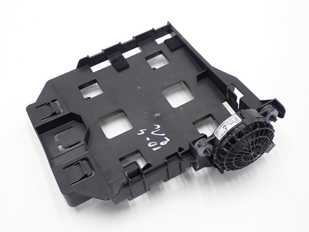 1EA941052A 1EA941052 - ВЕНТИЛЯТОР ОХЛАЖДЕНИЯ ВЕНТИЛЯТОР КРЫШКА БАЗА VW ID4 ID.4 21R