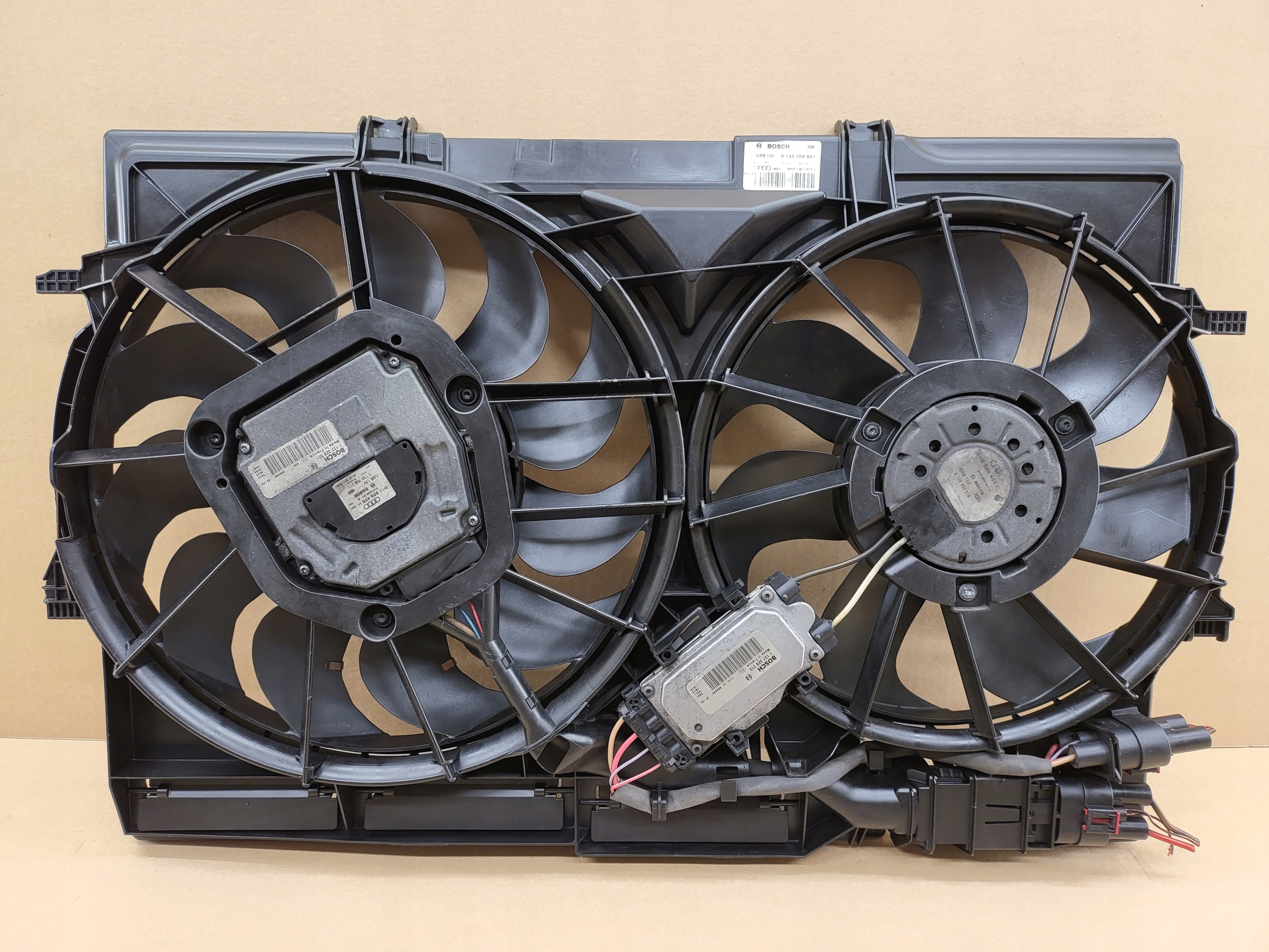 9L9J0LL 8K0121003N - Вентилятори Audi A4 S4 RS4 A5 S5 RS5 8k B8 Q5