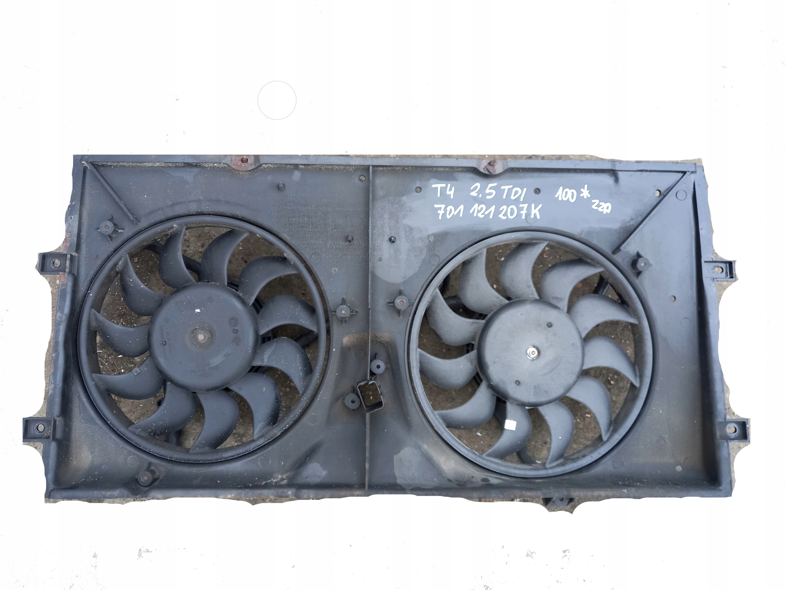 Вентиляторы радиатора VW T4 2.5 TDI 701121207K