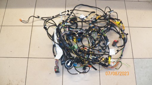 Жгут проводов моторного отсека CITROEN C3 III 1.5 HDI 9804848580