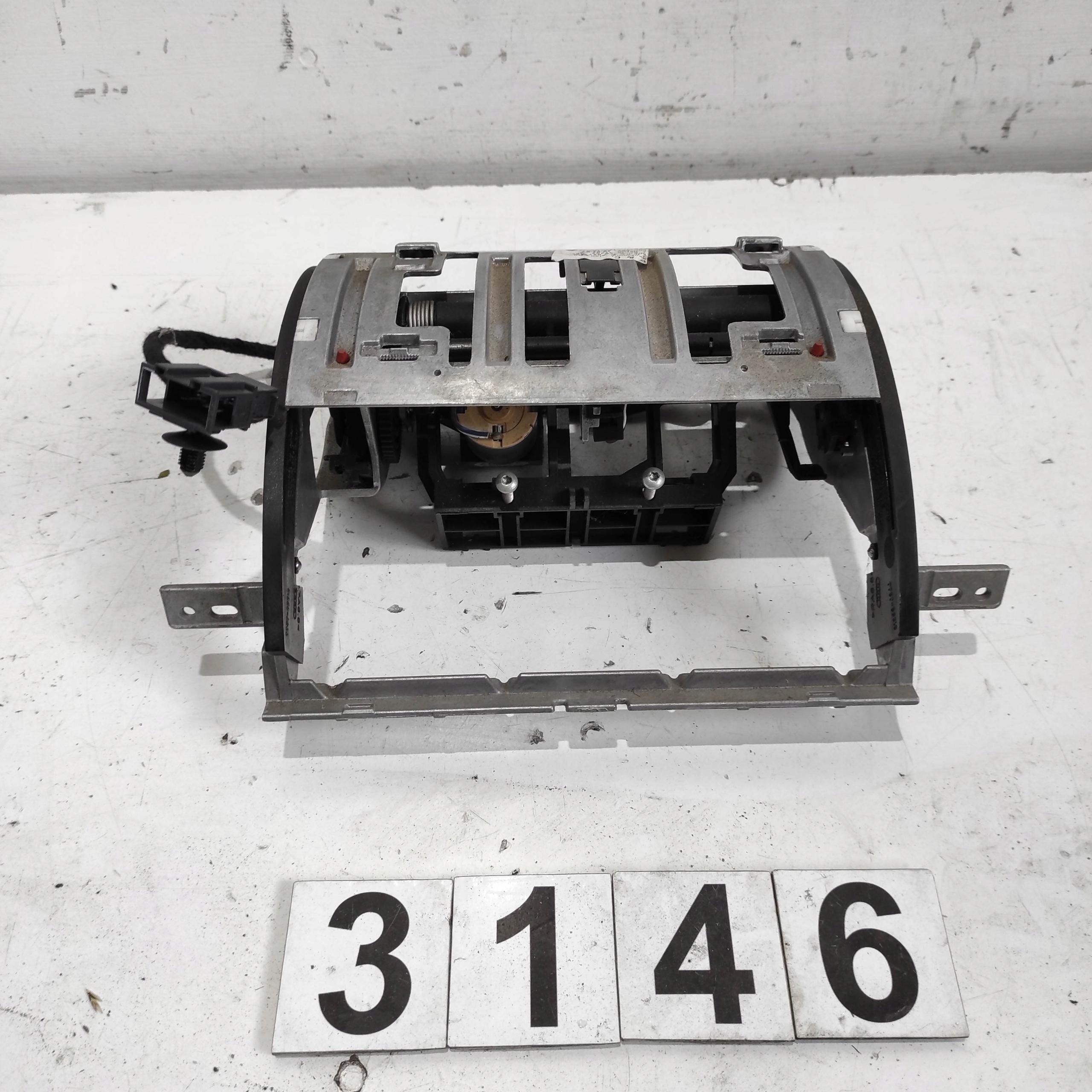 Ліфт дисплея AUDI A8 D3 4E0857273E