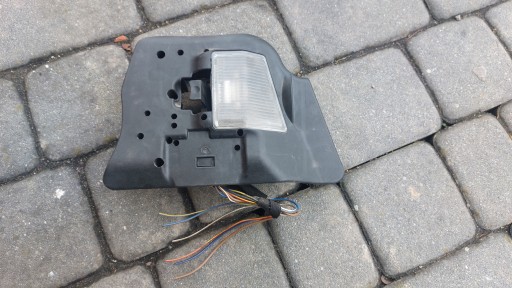 257042R - Патрон лампи задній правий штекер куб BMW E46 купе