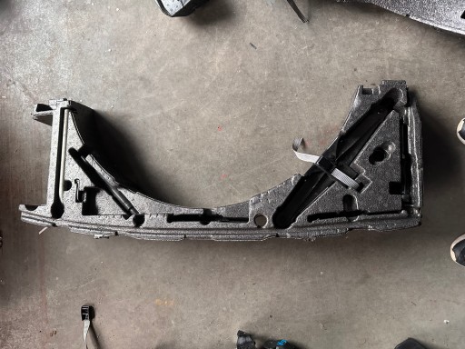 ВСТАВКА З ПІНОПОЛІСТИРОЛУ БАГАЖНИКА SEAT TARRACO 5NN012115