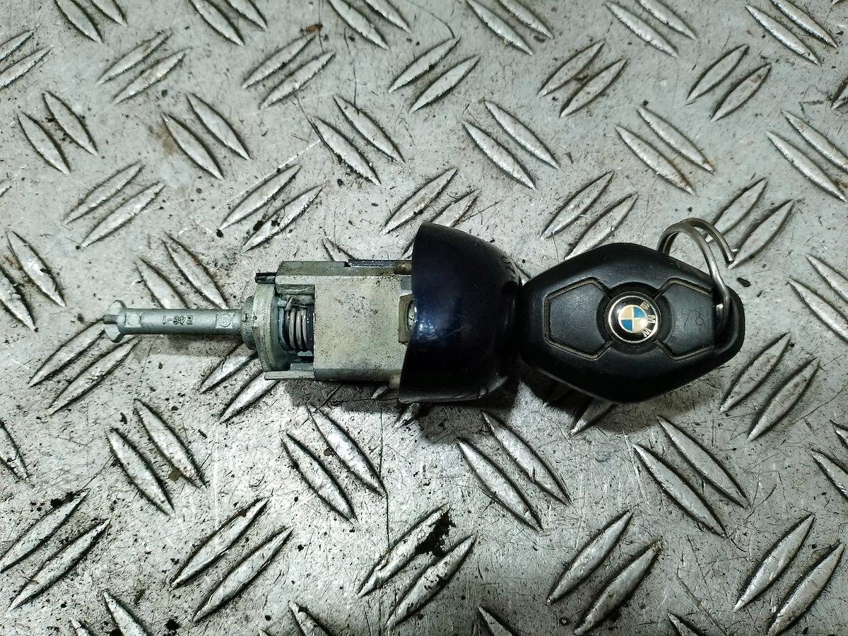 Вставка ручки BMW E46