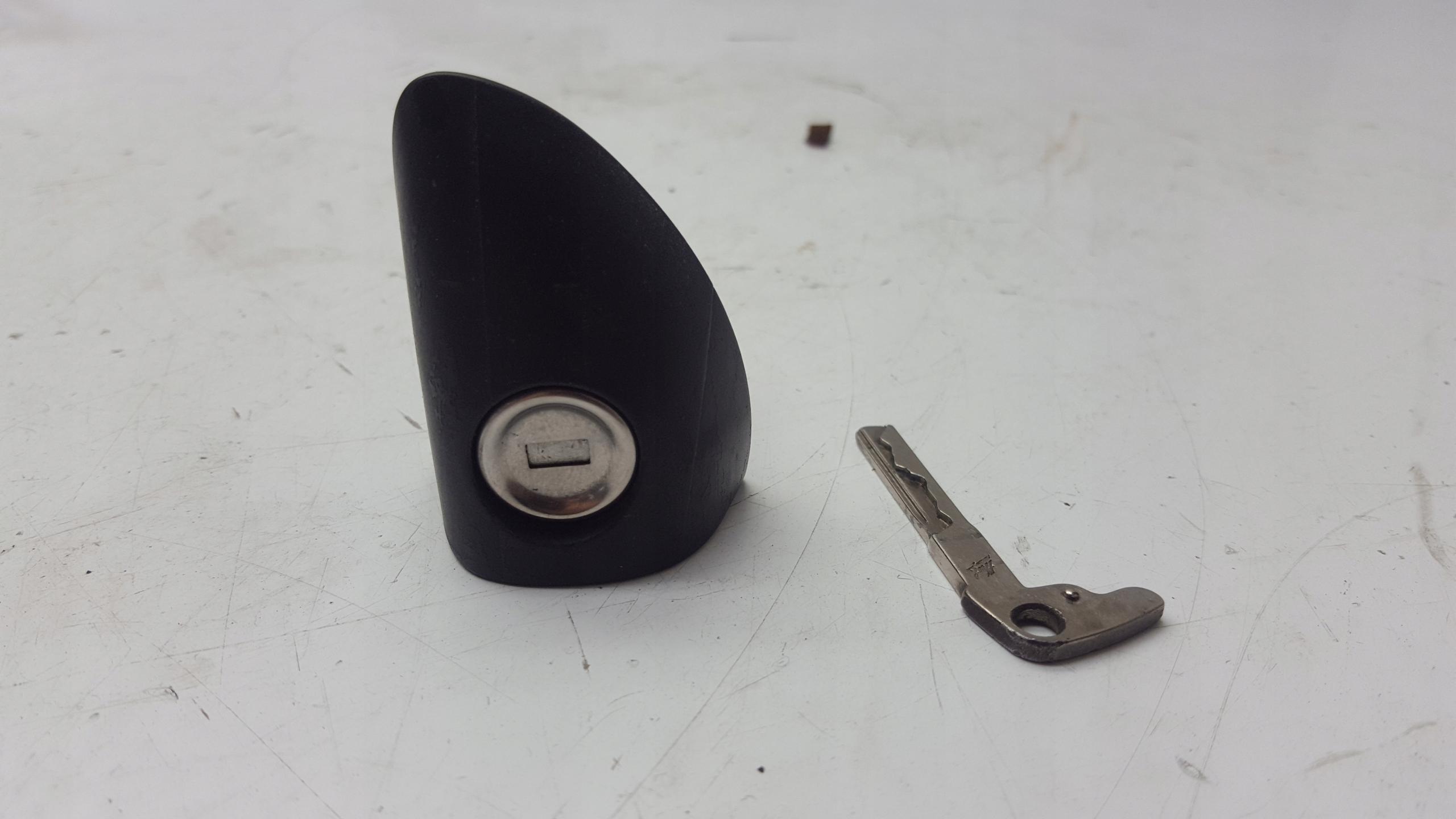 WKKLMEW245 - Вставка ключа автомобиля MERCEDES A-Class W169