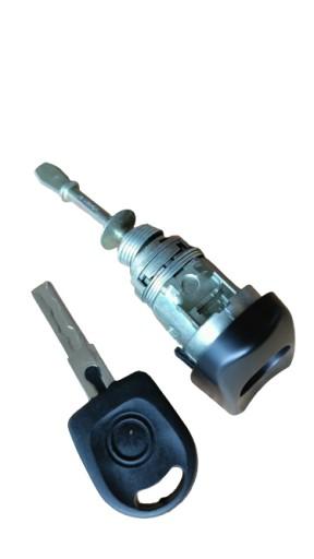 1T0837167A - ВСТАВКА ЗАМОК ЛЕВОЙ ДВЕРИ P VW CADDY III 3 2004-