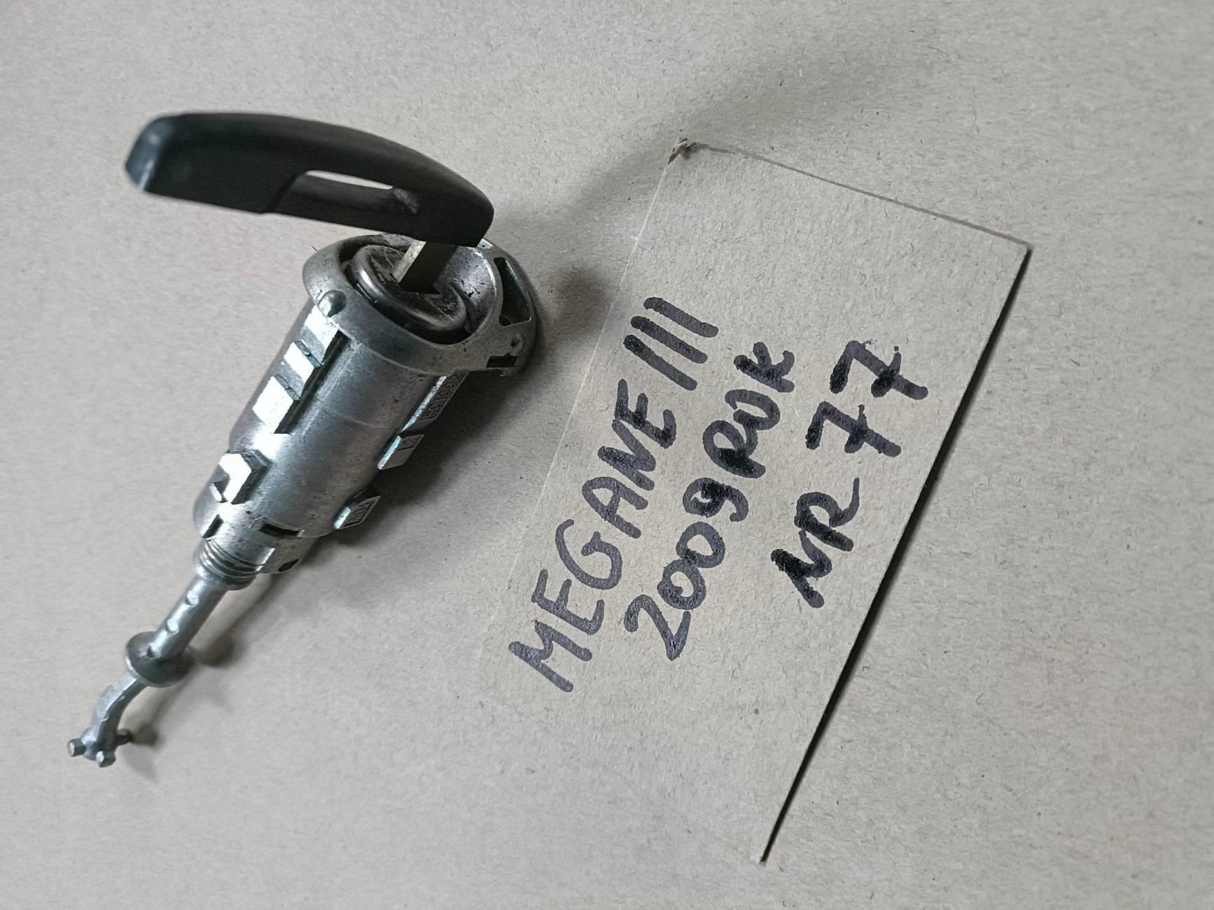 ВСТАВКА ЗАМОК КЛЮЧ ВОДИТЕЛЯ MEGANE III ПИЛА