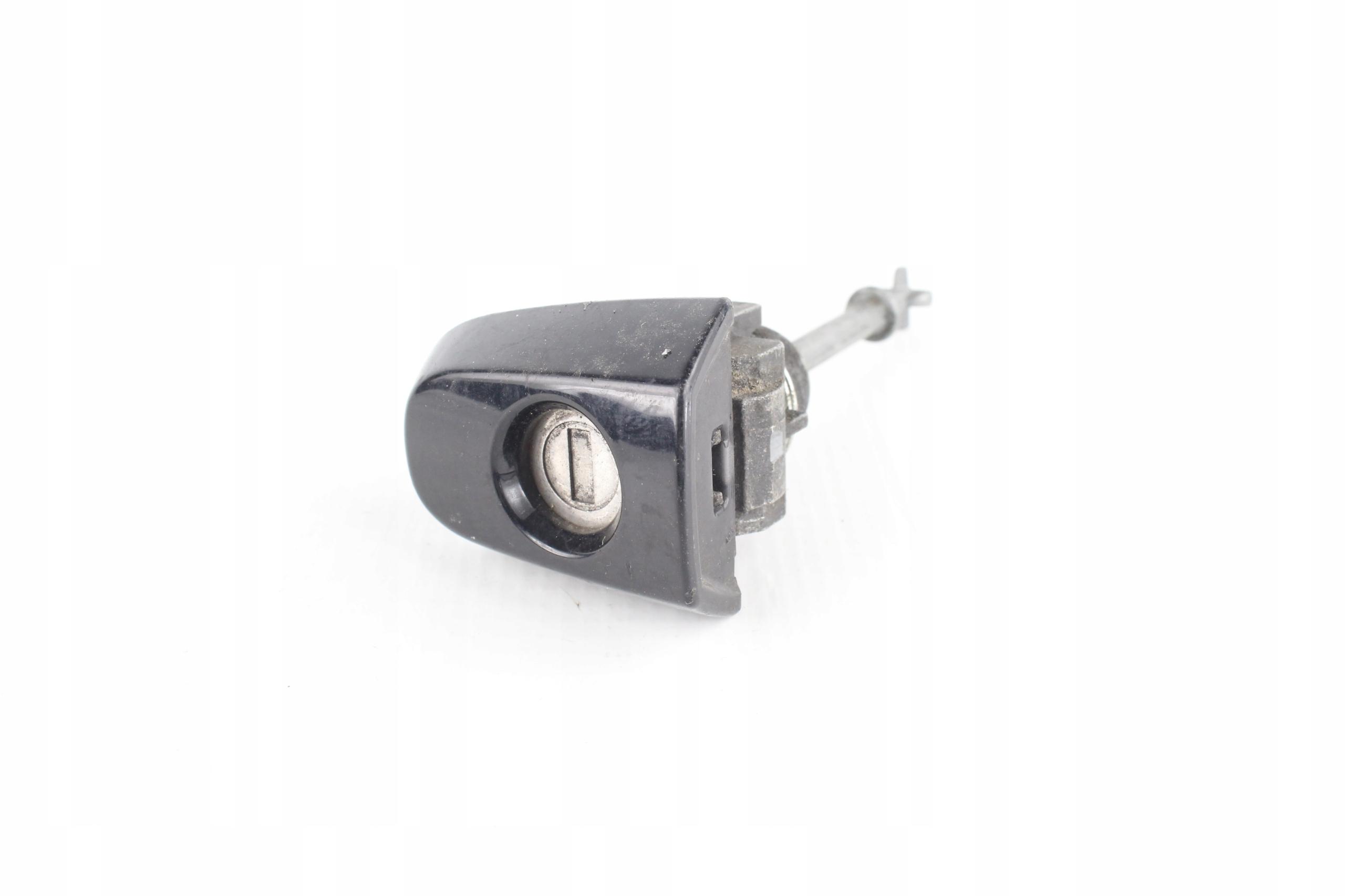 ВСТАВКА ДВЕРНОГО ЗАМКА TOYOTA PRIUS II 03-09