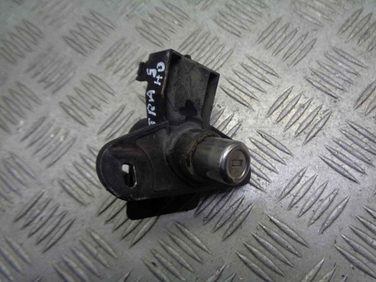 52545F - ВСТАВКА ЗАМКА OPEL ASTRA G