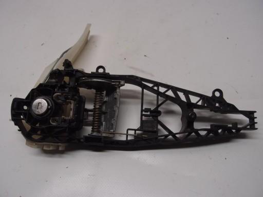 Вставка замку підстава ручки BMW X1 F48 7401209