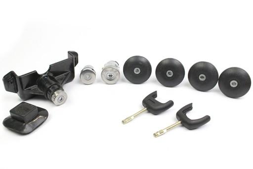 ME-000980 - ВСТАВКИ ДВЕРНОГО ЗАМКА КАПОТА FORD TRANSIT 2006-