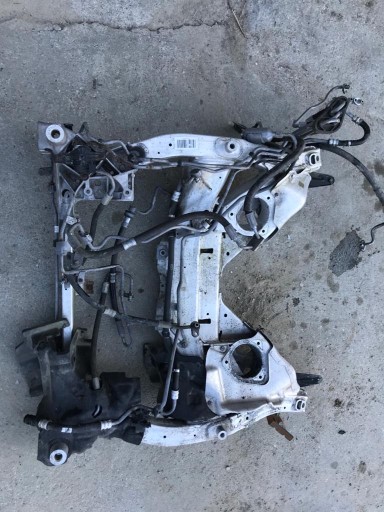 ПЕРЕДНИЕ САНКИ ROLLS Royce GHOST 6.6 V12