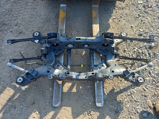 J020 R3, - Санч сосал задний генезис g80 задняя подвеска