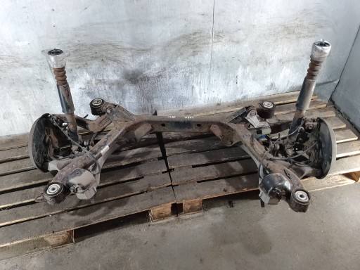 Trolley, traverse bod audi a4 b7 8e0505235bn 2,0 tdi седан