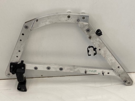 Опора кондиционера bmw 5 i5 g60 g61 2024 9482022