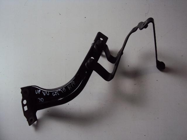 1S0821142A - КРОНШТЕЙН КРЫЛА ПРАВОГО VW UP LIFT 2016-