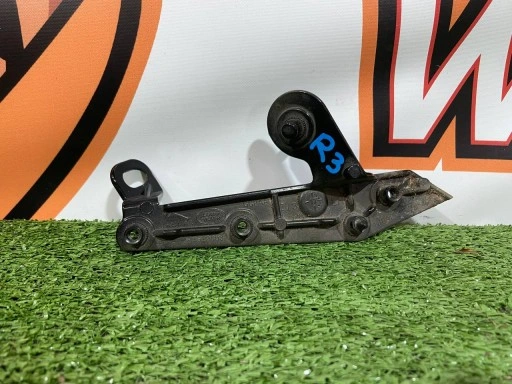 LR091701 - МОНТАЖНИЙ КРОНШТЕЙН ЛІВОГО КРИЛА RANGE ROVER VELAR L560 J8A2-16291-AA