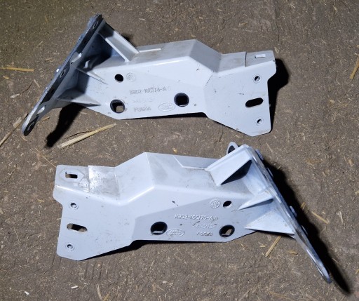 K8d2-16c175 k8d2-16c174 - КРОНШТЕЙН ЛЕВОГО КРЫЛА EVOQUE L551