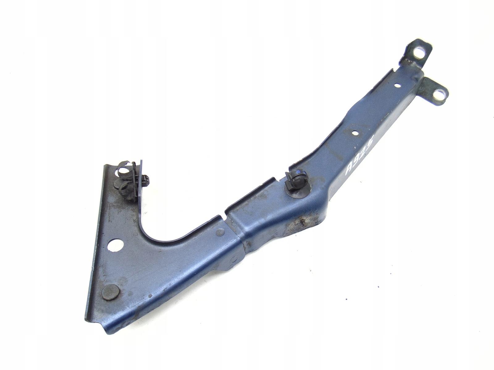 8T0821135B LX5V - Кронштейн крепление крыла левый передний AUDI A5 8T