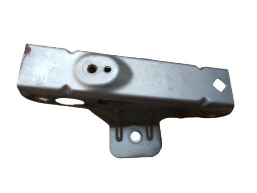 КРОНШТЕЙН КРІПЛЕННЯ КРИЛА RENAULT TRAFIC