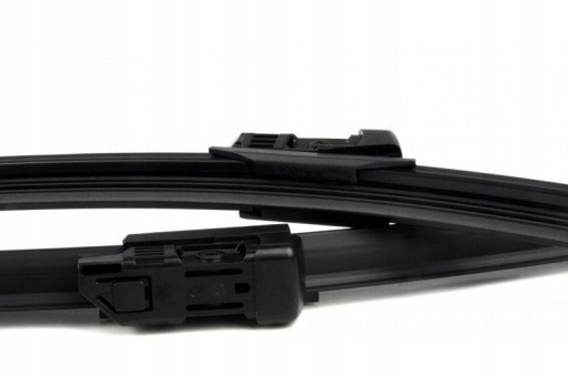 3 397 - КОМПЛЕКТ ДВІРНИКІВ ПЕРЕДНІХ HYUNDAI I30 BOSCH