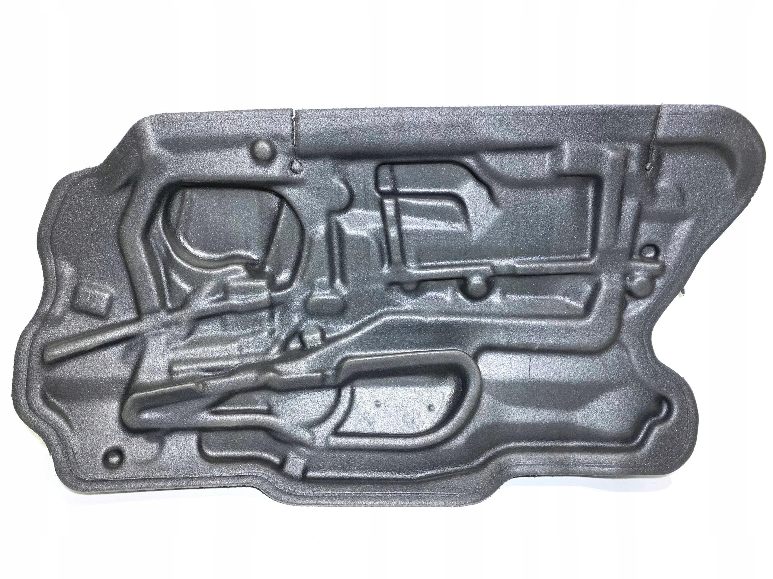 Звукоизоляция двери BMW E90 E91 7204350 ПД