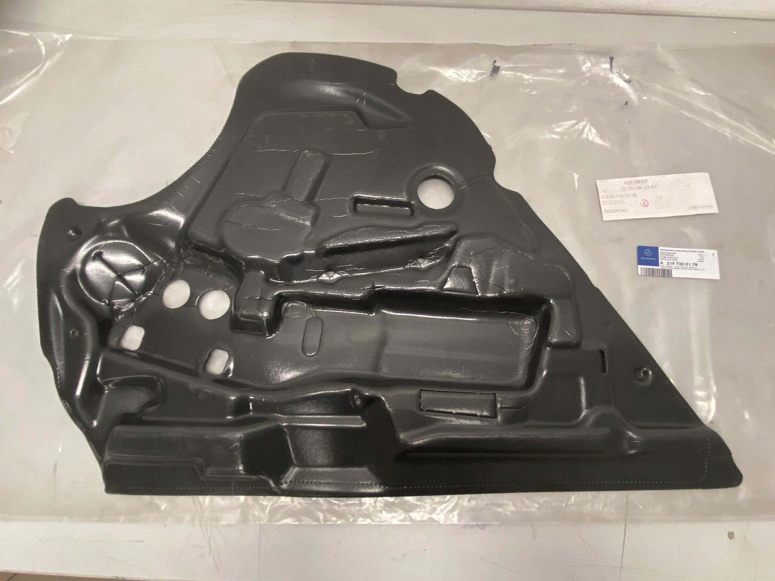 A2197200178 - Звукоизоляция левой передней двери MERCEDES CLS W219