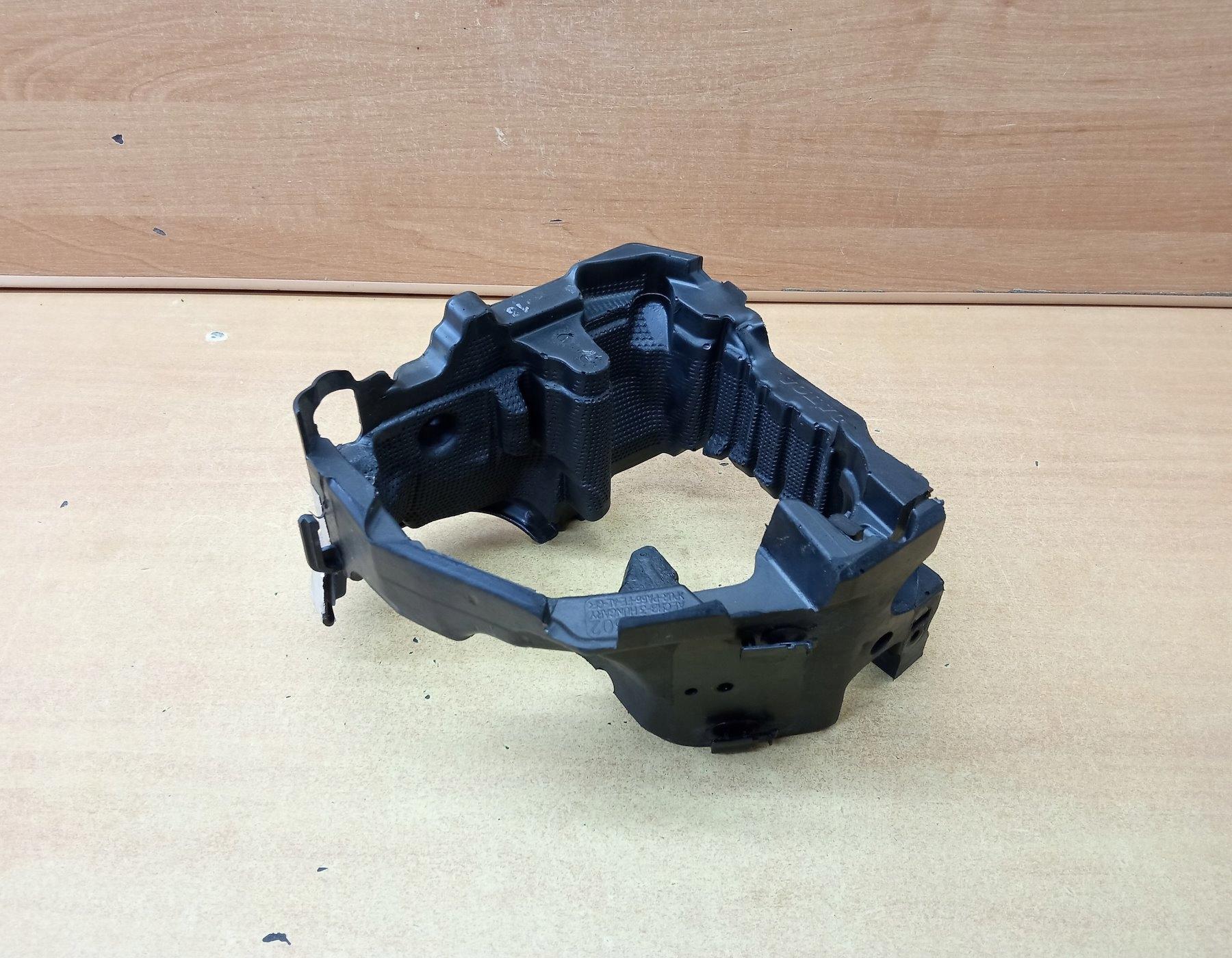 Звукоизоляция защитная крышка VOLVO XC90 II 2.0 T6 32252302