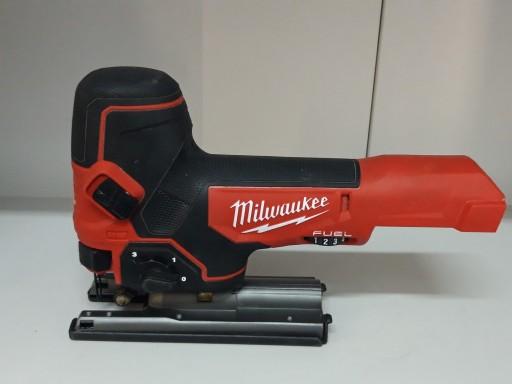 Лобзик MILWAUKEE M18 FBJS