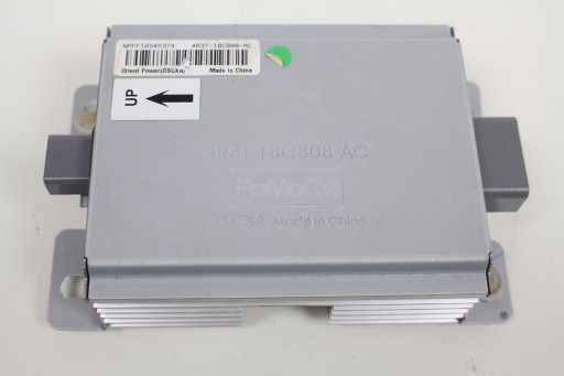 УСИЛИТЕЛЬ 4R3T-18C808-AC FORD MUSTANG GT 05-