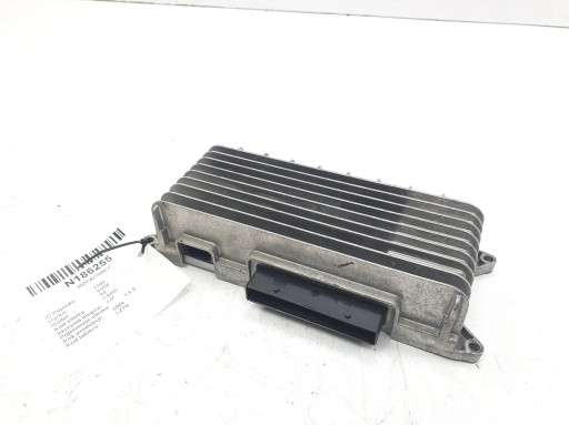 Підсилювач 8T0035223Q AUDI A5