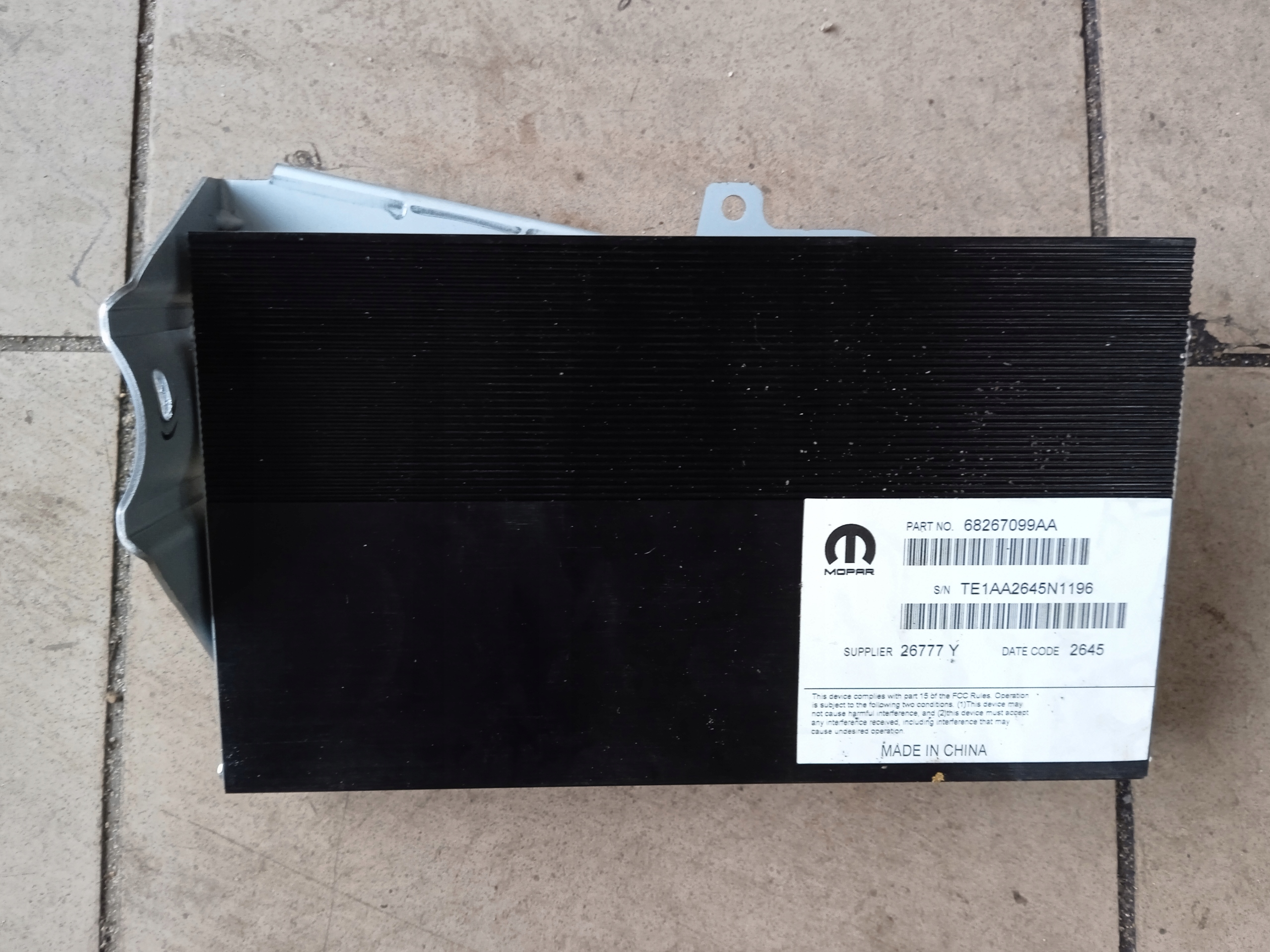 68267099AA - ПІДСИЛЮВАЧ AMPLIFIER DODGE RAM 68267099AA