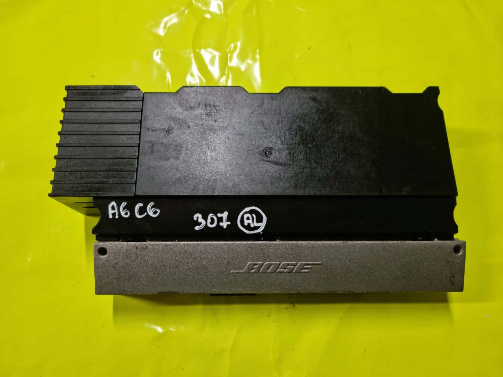 Усилитель Audi A6 C6 BOSE 4F0035223F 4F0910223F