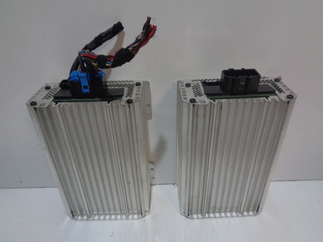 Усилитель Audi A8 D3 03-06 4E0035223C