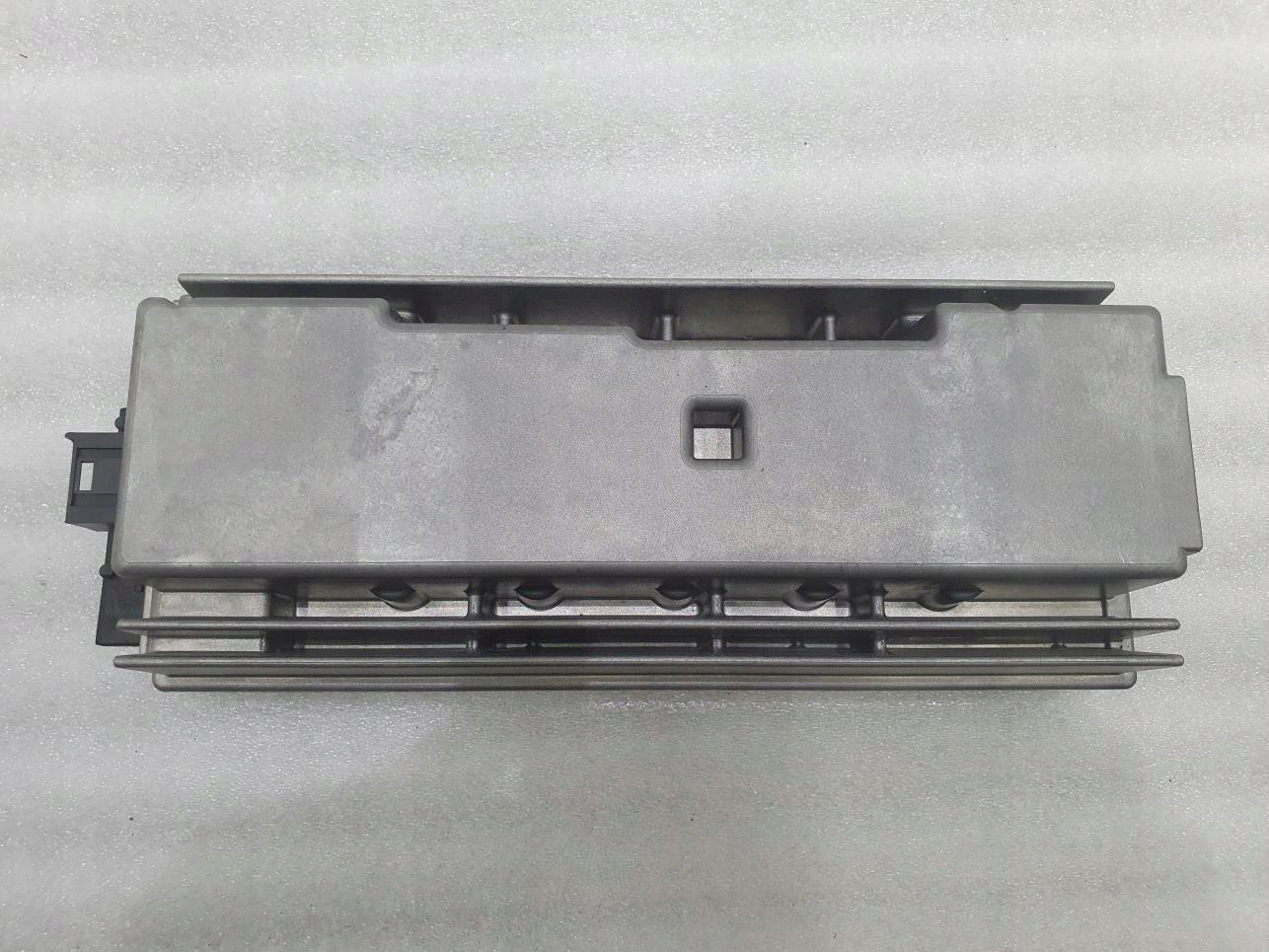 Усилитель AUDI HIFI LEAR 9249610 BMW E71 X6