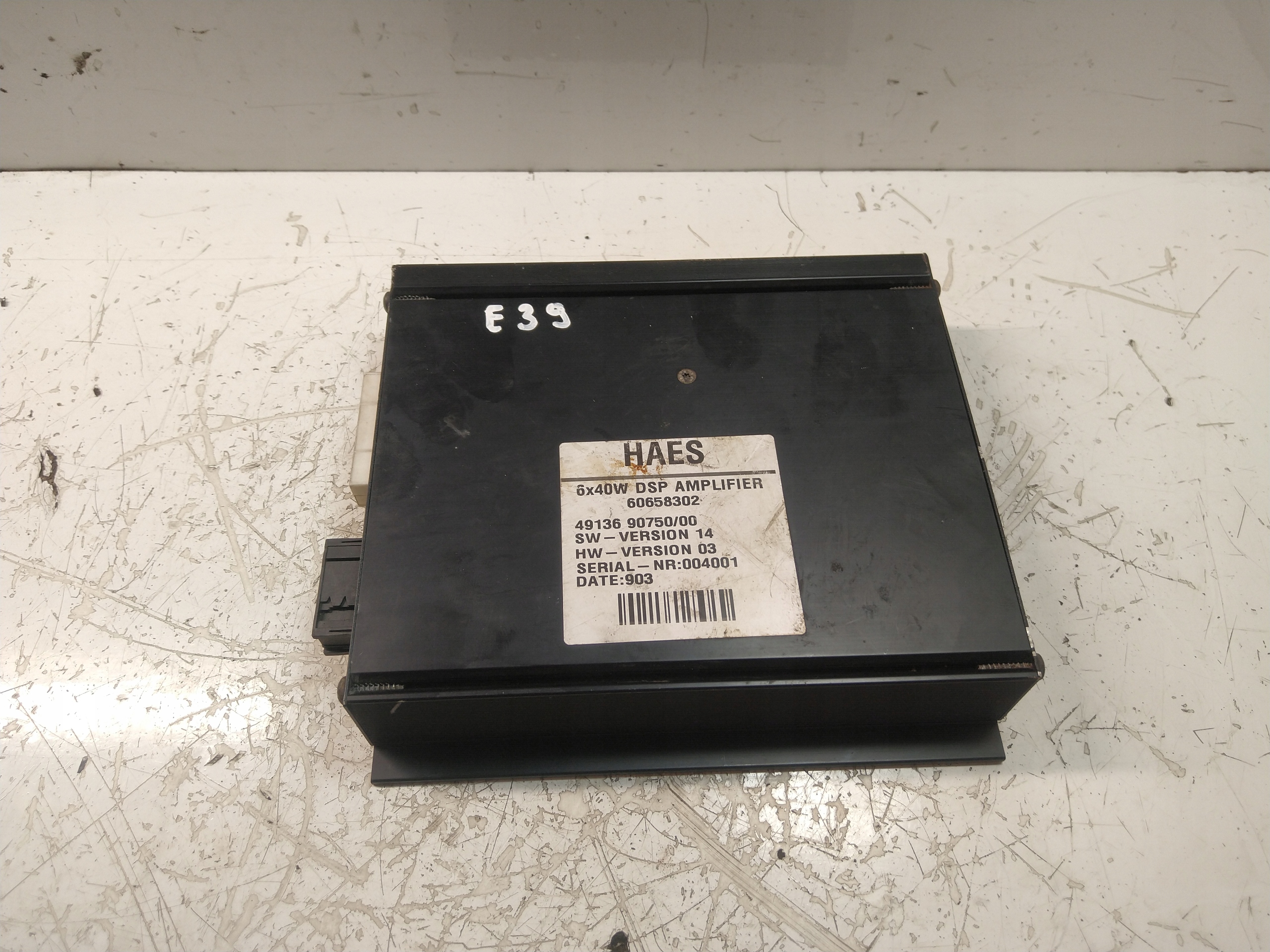 Підсилювач BMW E39 60658302