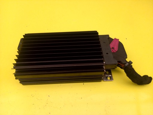 Підсилювач BOSE 4E0035223A AUDI A8 D3 03R