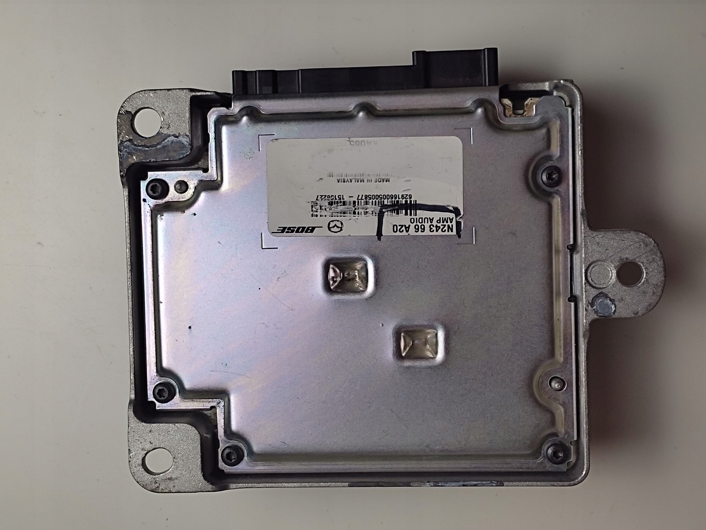 ПІДСИЛЮВАЧ BOSE MAZDA MX - 5 MX5 N24366A20