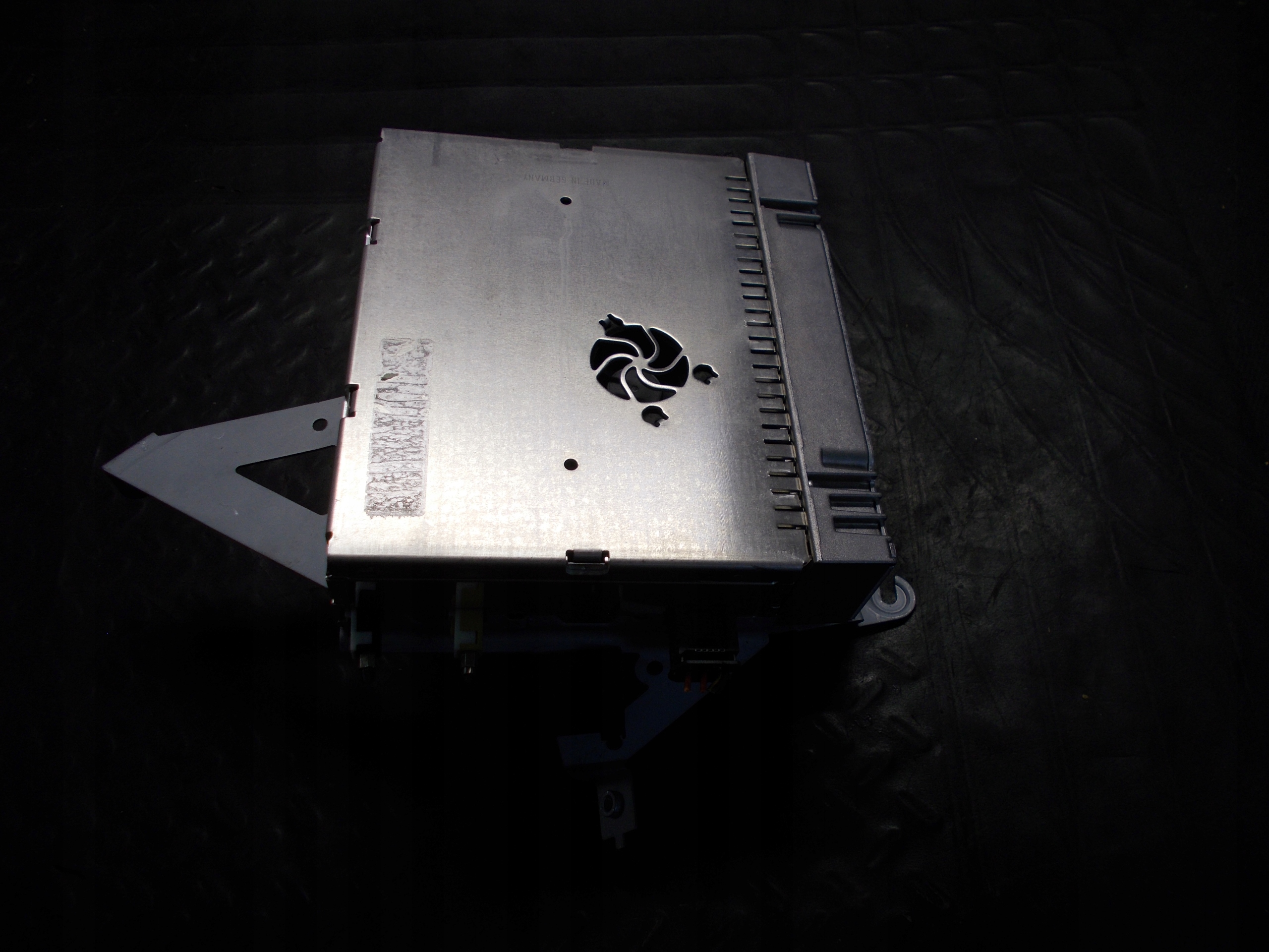 A2118701489 - Усилитель MERCEDES W211