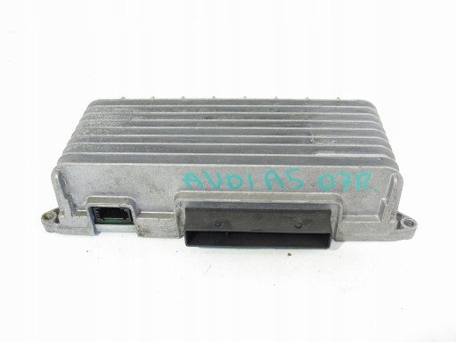 Усилитель радио AUDI A5 8t Q5 A4 B8 8T0035223Q