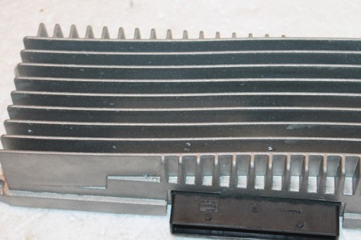 8R0035223H - Підсилювач радіо AUDI Q5 A5 A4 B8 S4 8R0035223F