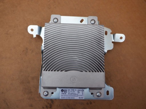 LJ6T-18T806-AF - ПІДСИЛЮВАЧ РАДІО B & O FORD ESCAPE MK4 USA