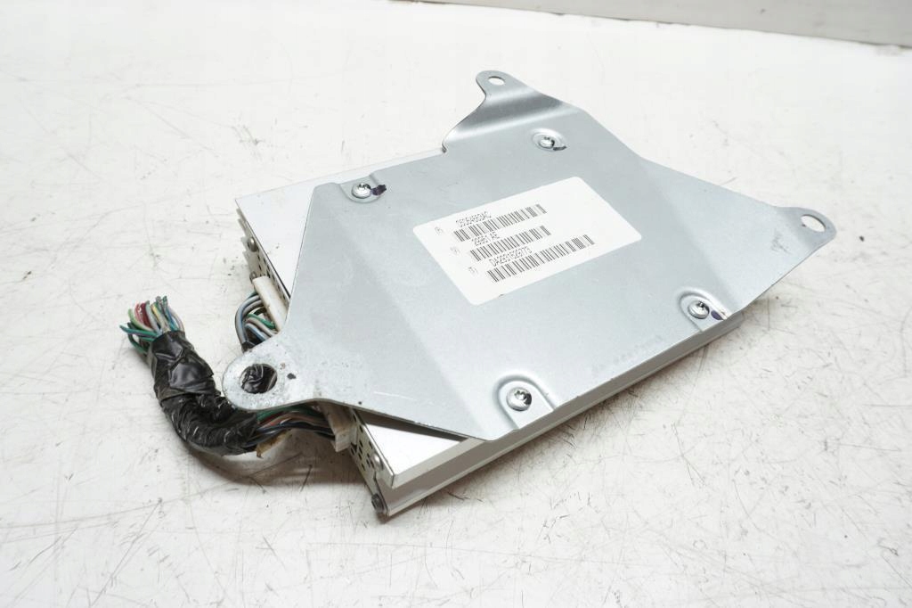 05064663AC - УСИЛИТЕЛЬ РАДИО DODGE CALIBER