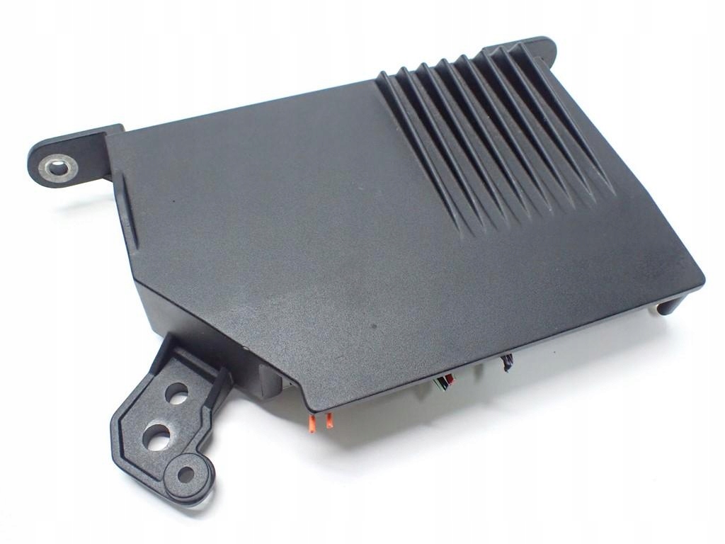 Усилитель радио orig 31652394 VOLVO V60 II 19R