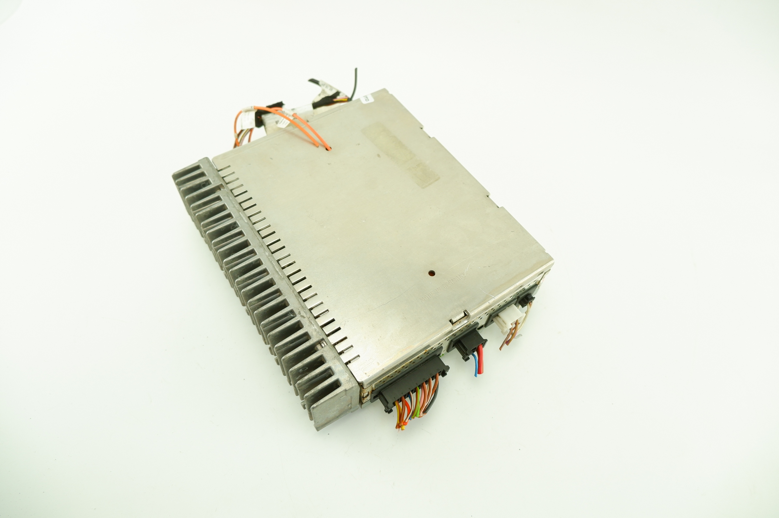 Усилитель тюнера MERCEDES E W211 A2118206089