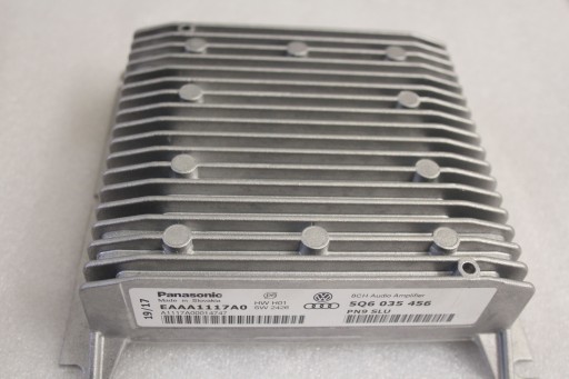 ПІДСИЛЮВАЧ VW POLO R 2G 5Q6035456 НОВИЙ