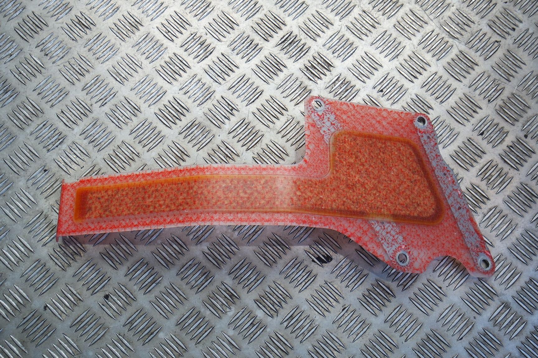 Посилення крила MERCEDES GT W190 A1906209701