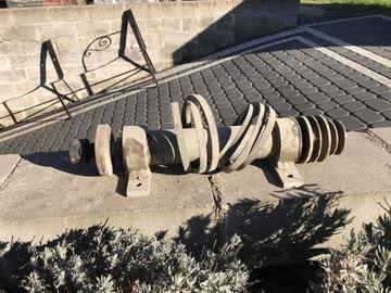 Вал для циркулярної пилки