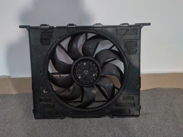 BMW g12 g11 g30 вентилятор 8619626